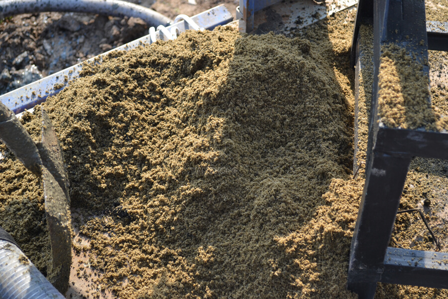 Drying Poultry Manure to Protect the Environment